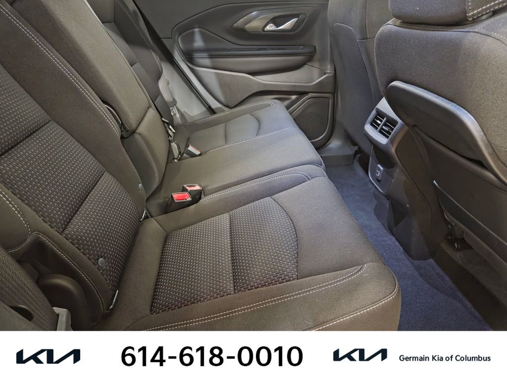 Used 2023 GMC Terrain SLE w/ Driver Convenience Package image 20