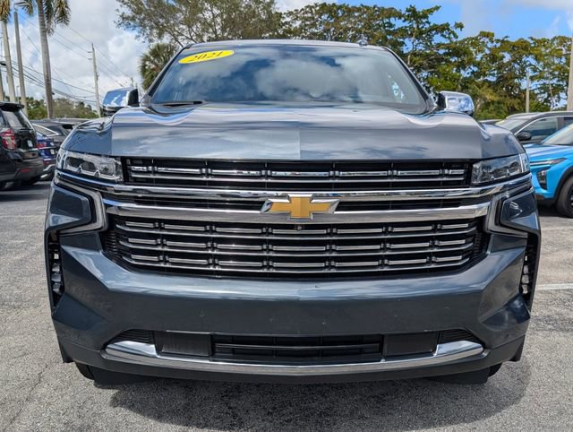 Used 2021 Chevrolet Suburban Premier w/ Premium Package image 2
