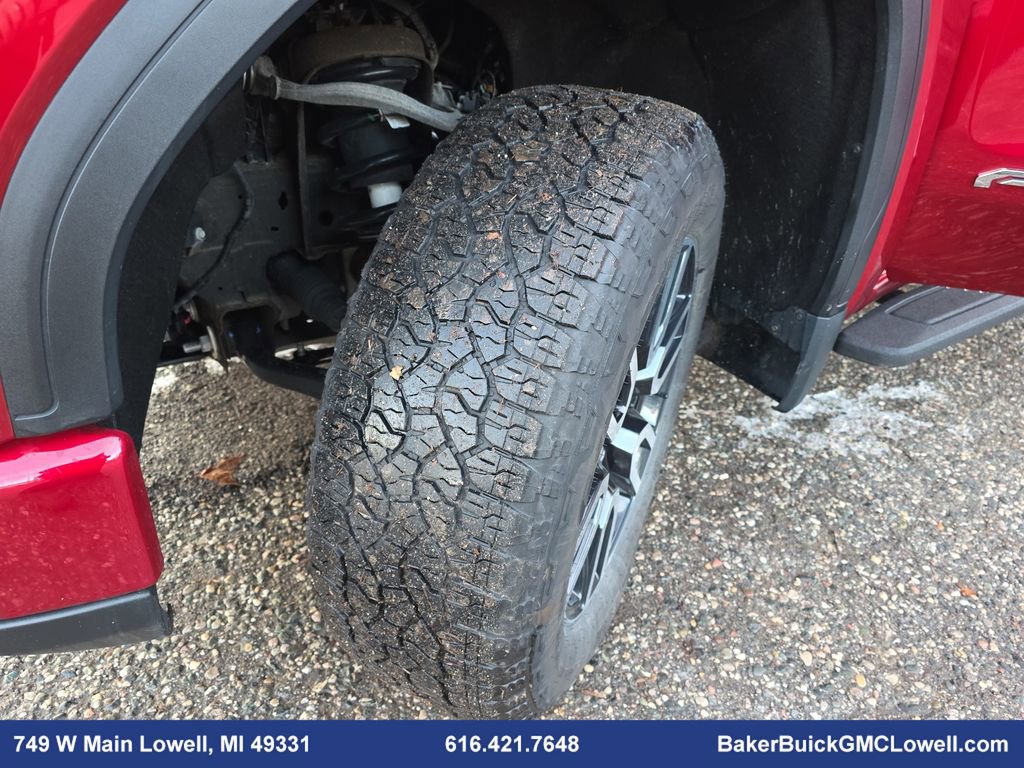 Used 2024 GMC Sierra 1500 AT4 w/ Technology Package image 34