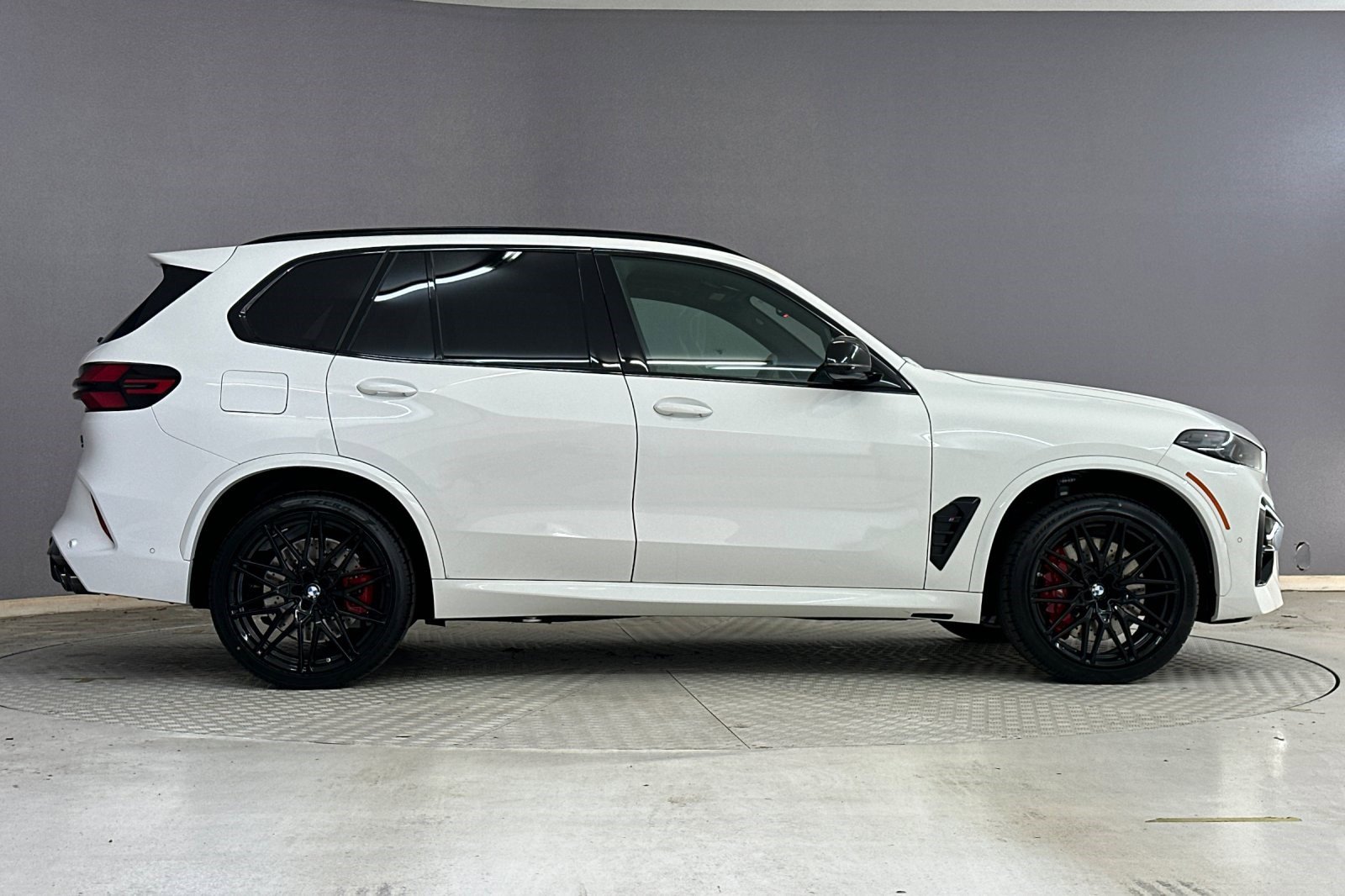 New 2026 BMW X5 M Competition w/ Executive Package image 7