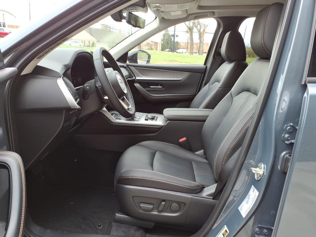New 2026 MAZDA CX-90 Plug-In Hybrid w/Premium Sport AWD/4WD image 13
