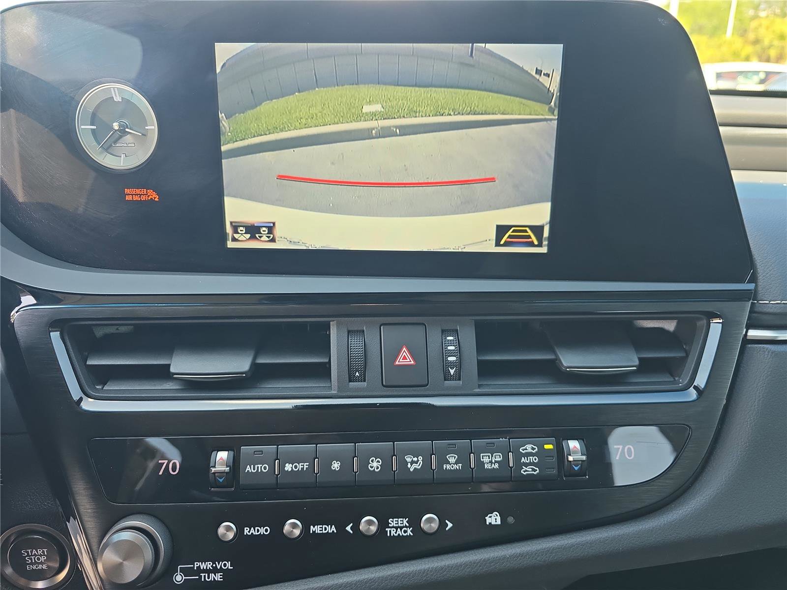 Used 2022 Lexus ES 350 w/ Accessory Package 2 FWD image 19