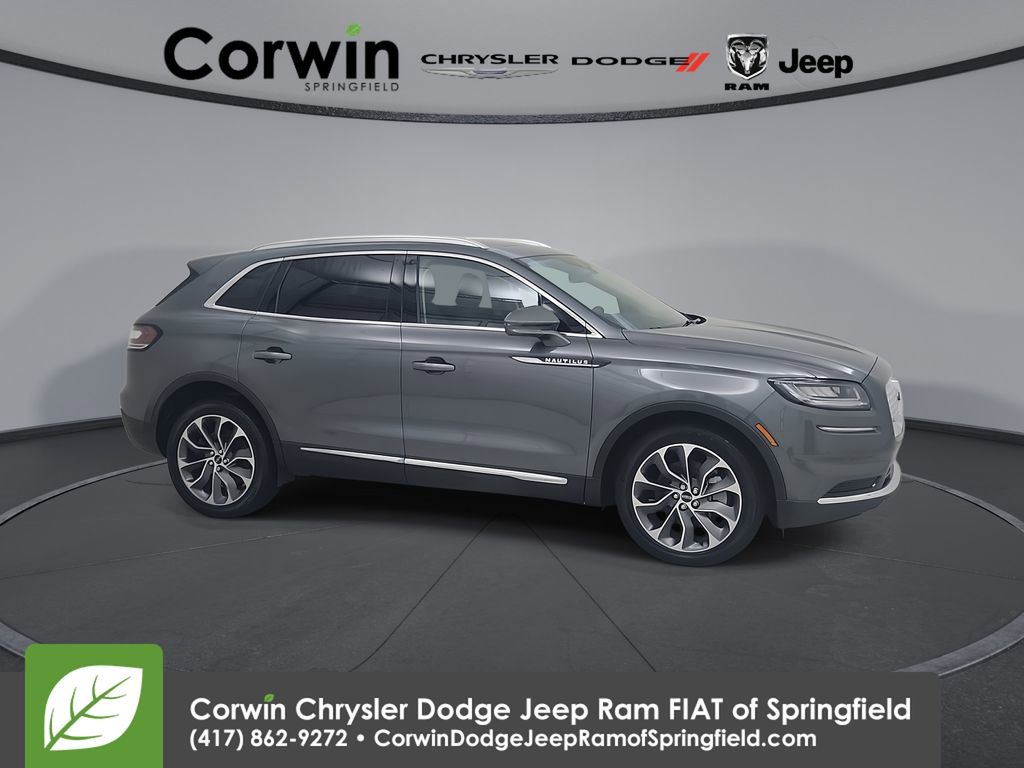 Used 2023 Lincoln Nautilus Reserve AWD/4WD image 1