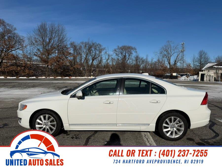 Used 2015 Volvo S80 T5 Platinum image 2