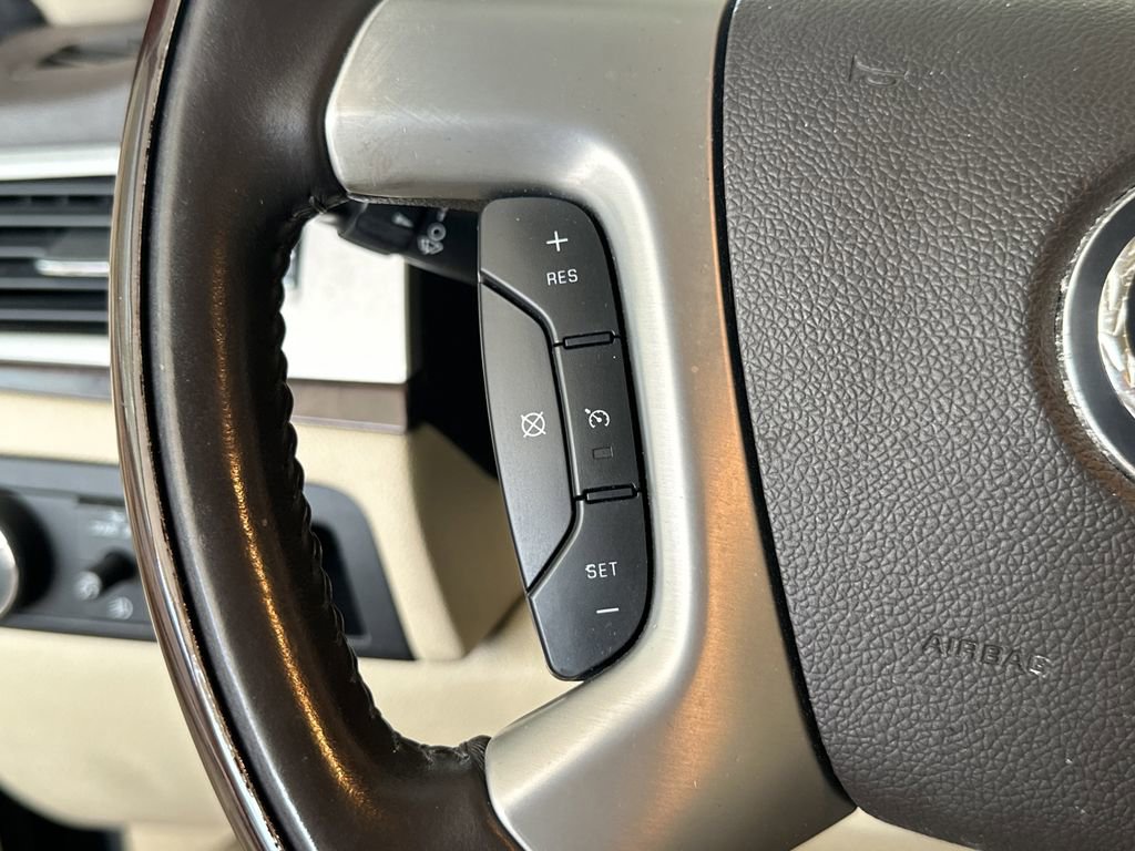 Used 2008 Cadillac Escalade ESV AWD image 17