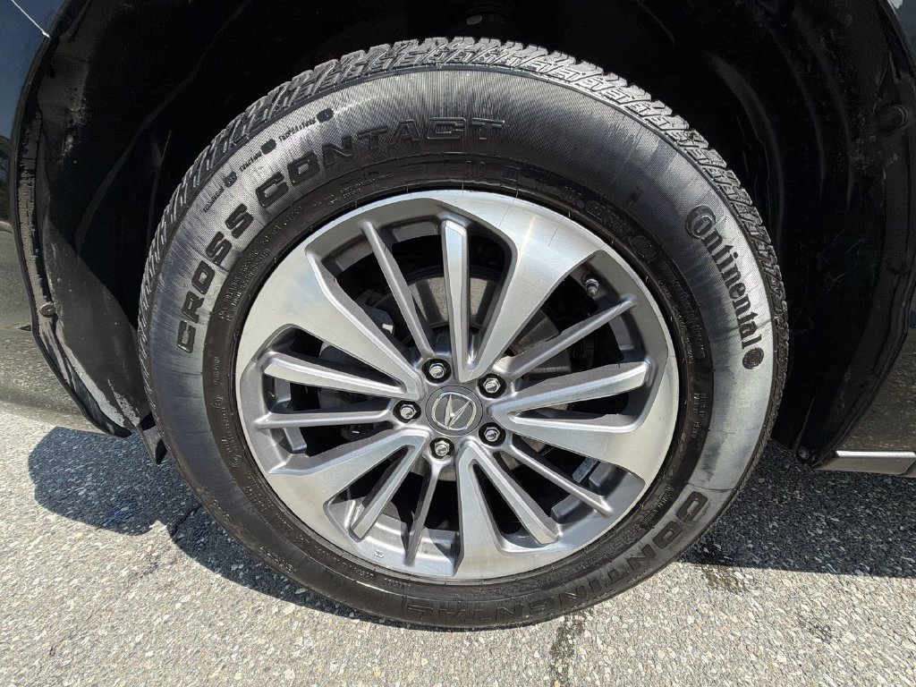 Used 2017 Acura RDX w/ Advance Package AWD/4WD image 16