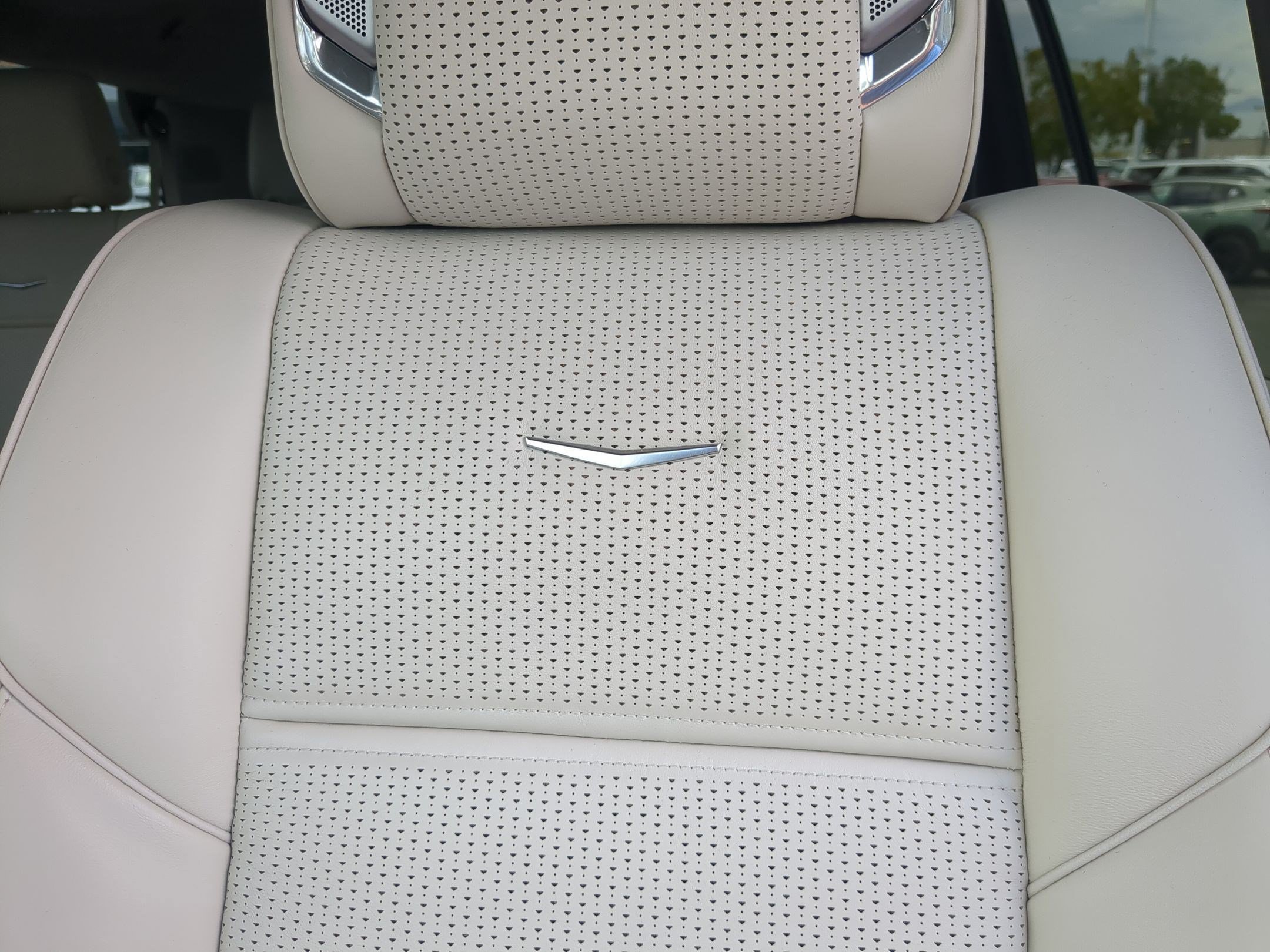 Certified 2025 Cadillac Escalade Sport Platinum AWD/4WD image 27