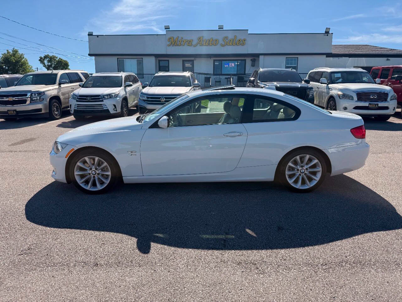 Used 2011 BMW 335i xDrive Coupe w/ Premium Pkg