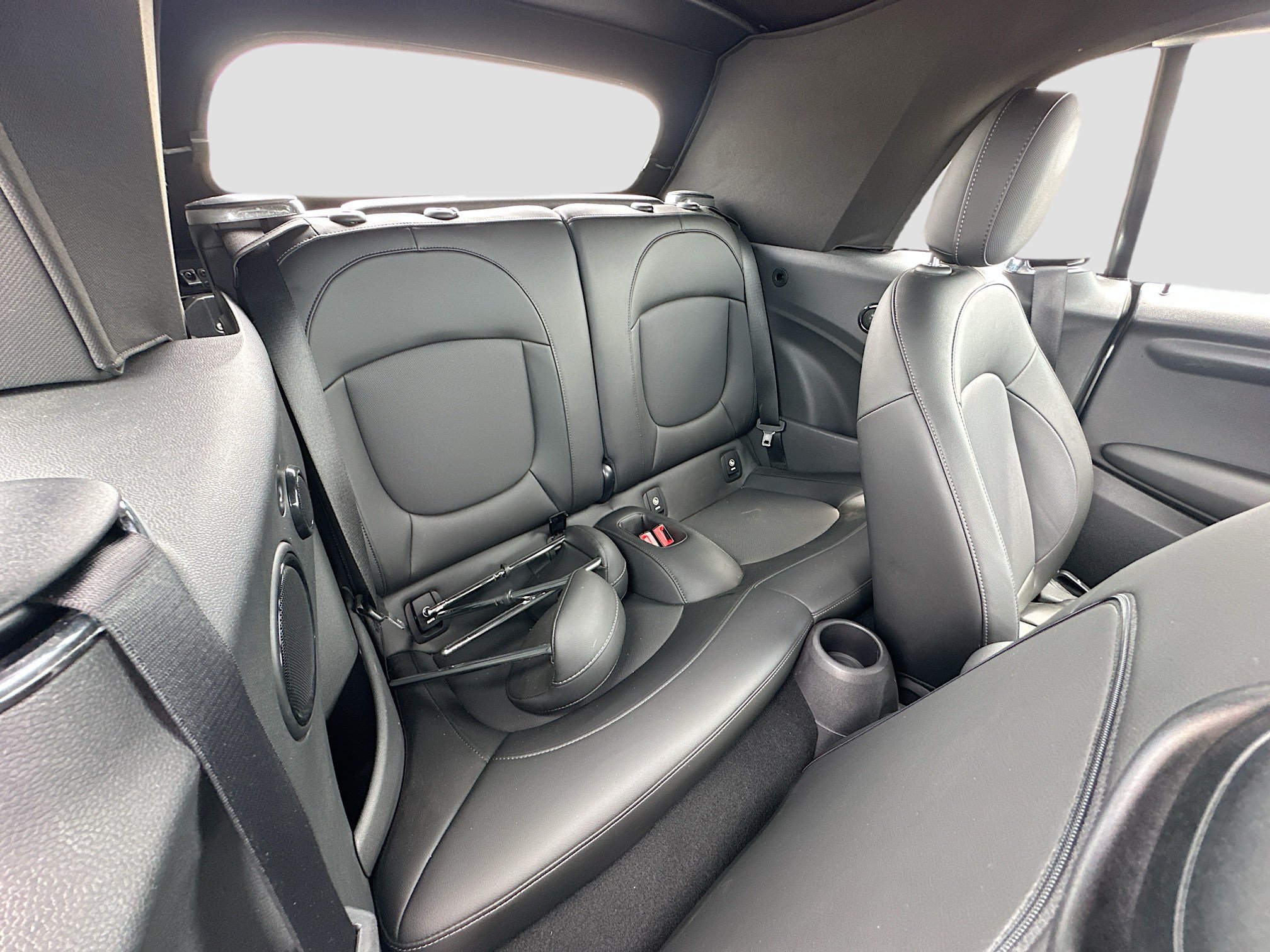 Used 2019 MINI Cooper Convertible w/ Premium Package FWD image 26