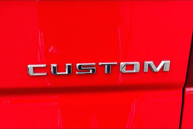 Used 2023 Chevrolet Silverado 1500 Custom AWD/4WD image 22