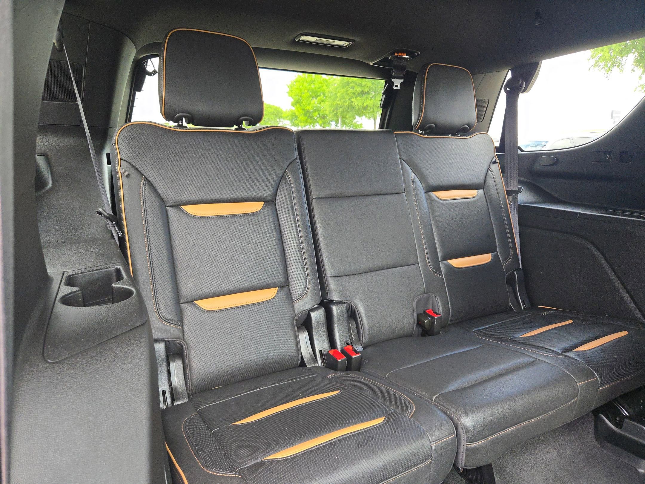 Used 2023 GMC Yukon AT4 image 33