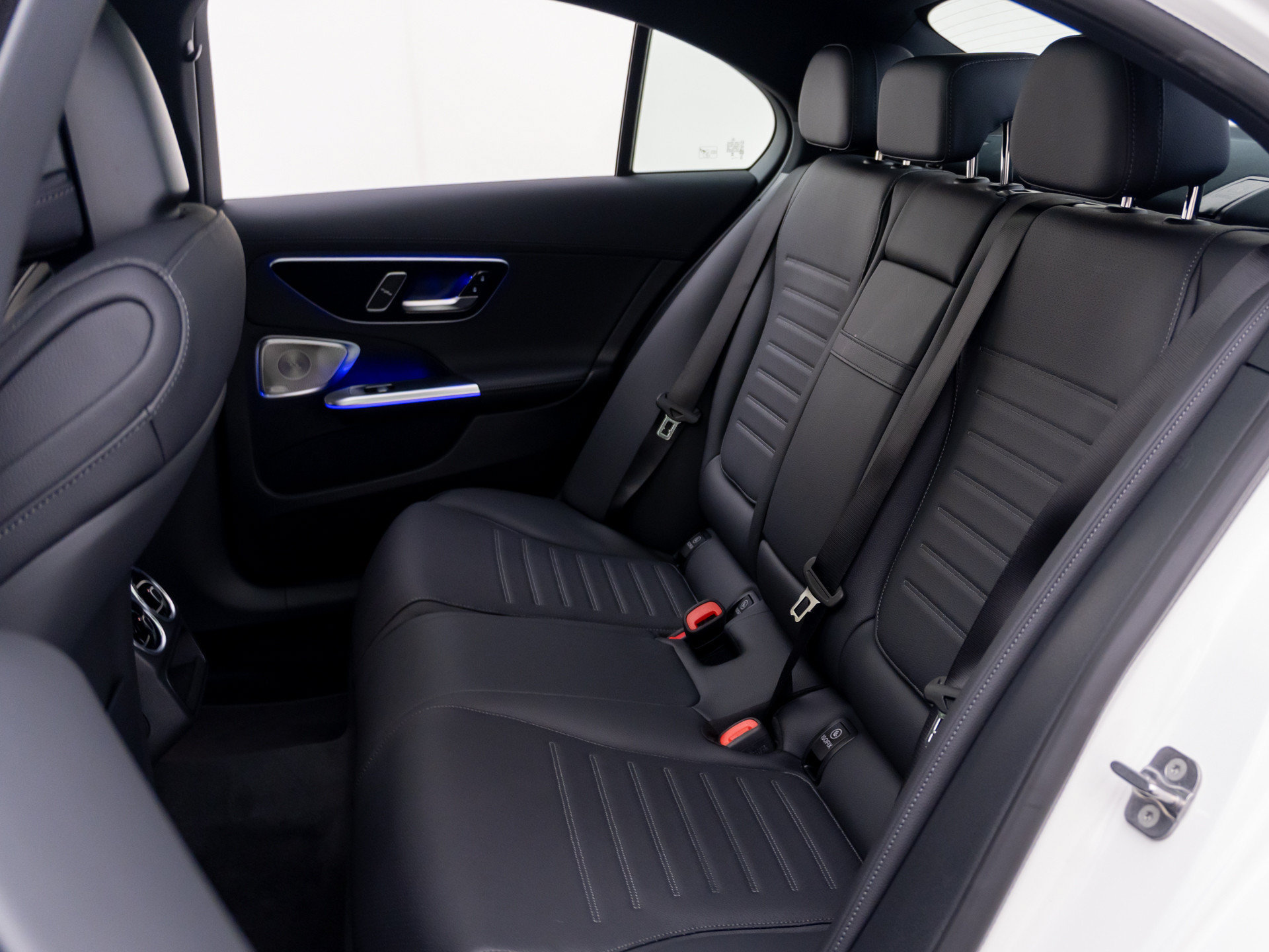 New 2026 Mercedes-Benz C 300 4MATIC Sedan image 18