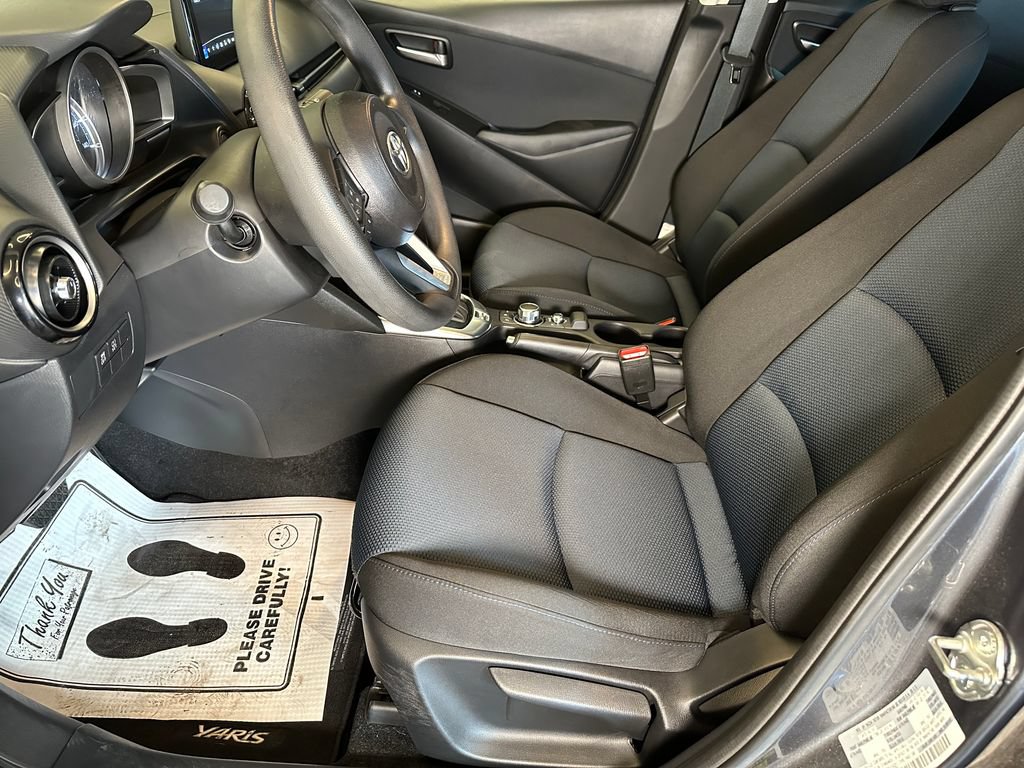Used 2020 Toyota Yaris LE FWD image 19