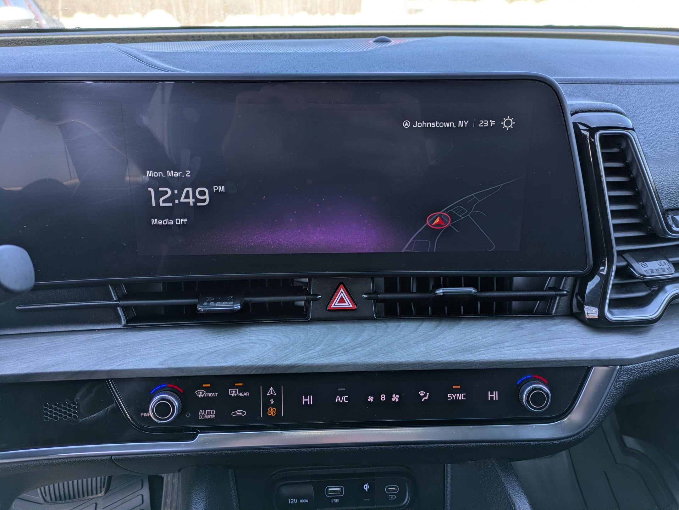 Used 2024 Kia Sportage X-Line w/ X-Line Premium Package image 11