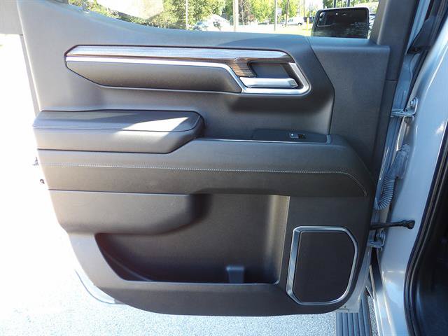 Certified 2024 Chevrolet Silverado 1500 LT AWD/4WD image 28