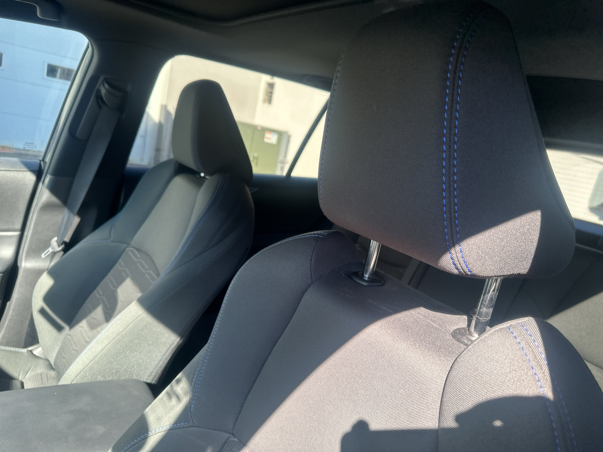 Used 2022 Toyota RAV4 SE w/ Convenience Package AWD/4WD image 11