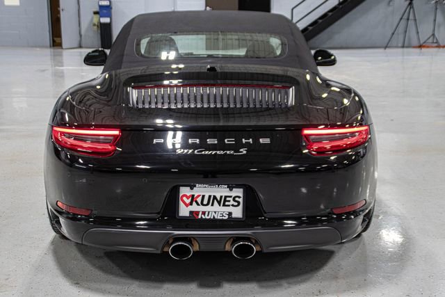 Used 2017 Porsche 911 Carrera S image 6