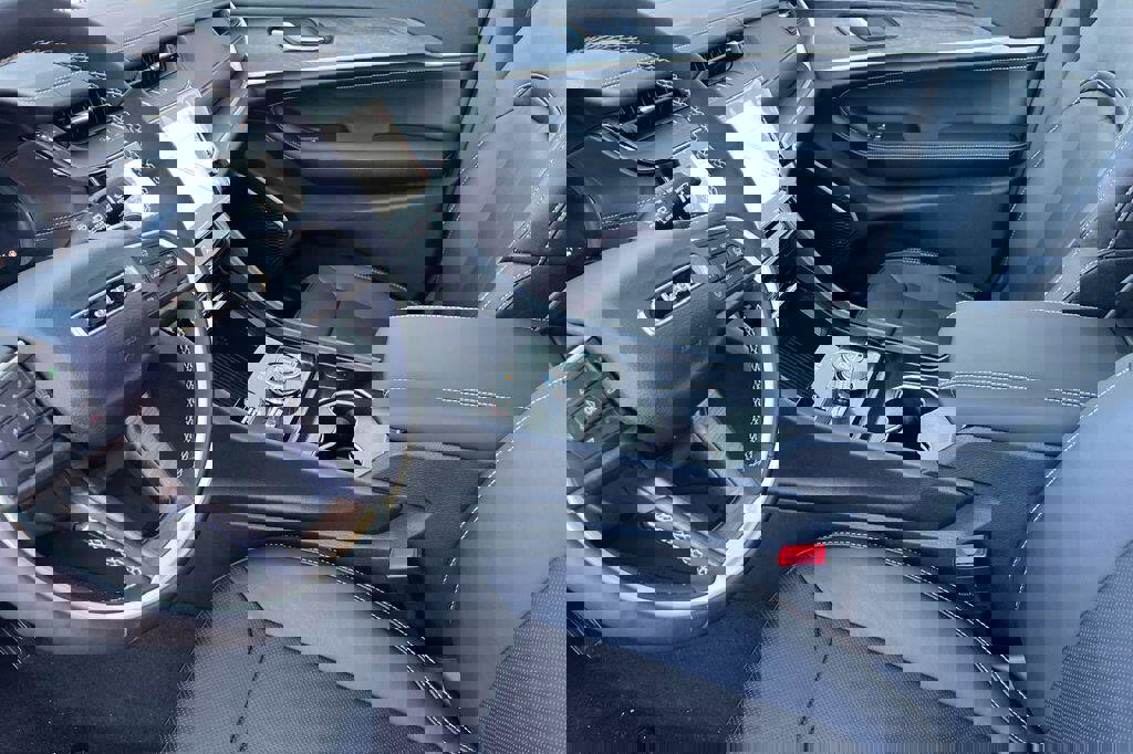 New 2026 Jeep Grand Cherokee Limited image 10