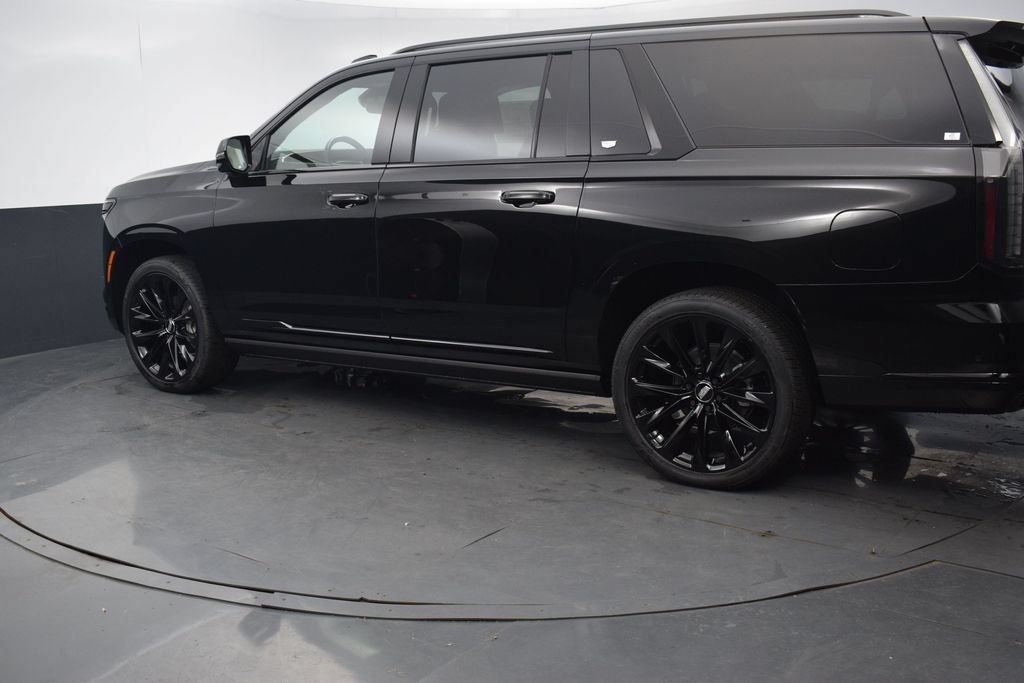 New 2026 Cadillac Escalade ESV Platinum Sport w/ LPO, ONYX Package AWD/4WD image 3