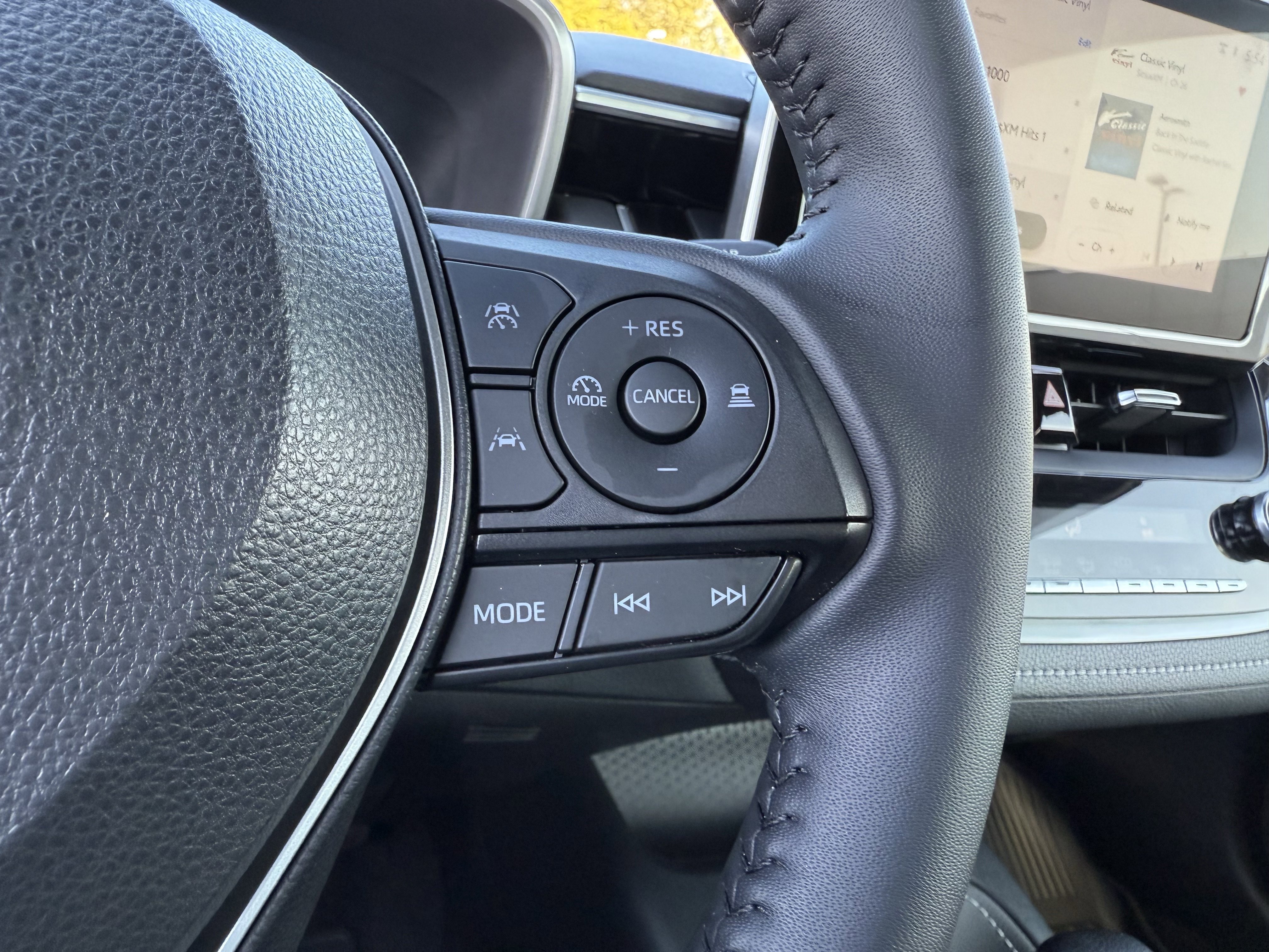 Used 2024 Toyota Corolla SE image 26