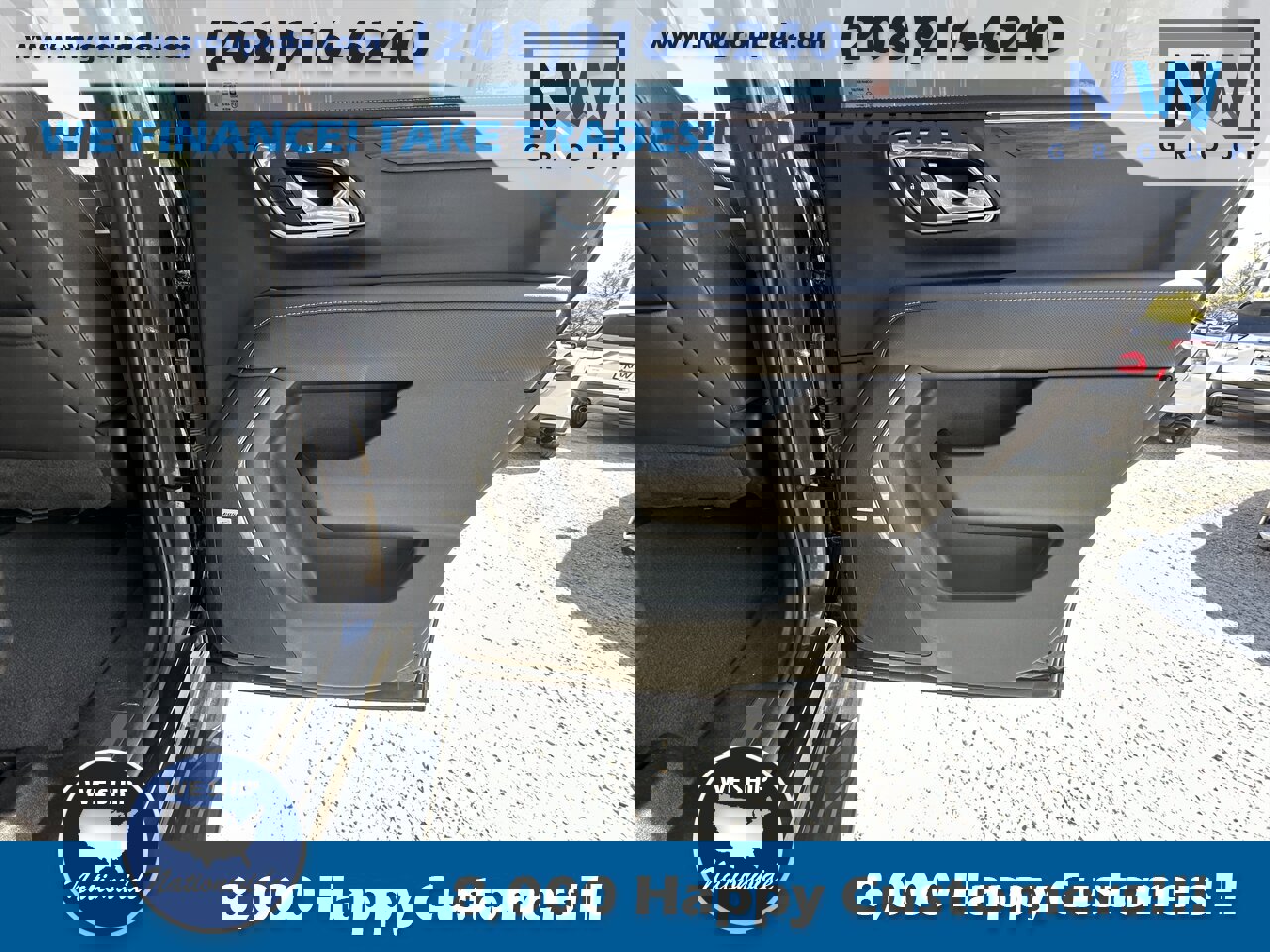 Used 2023 GMC Yukon SLT image 35