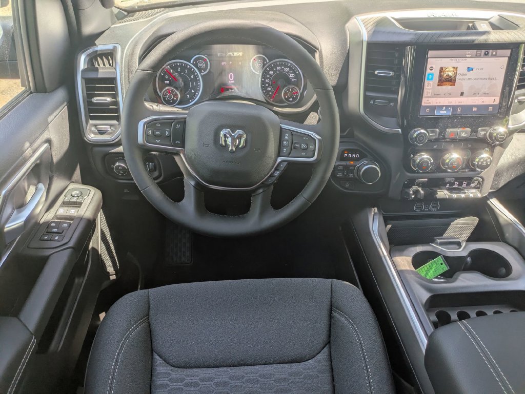 New 2026 RAM 1500 Big Horn AWD/4WD image 14