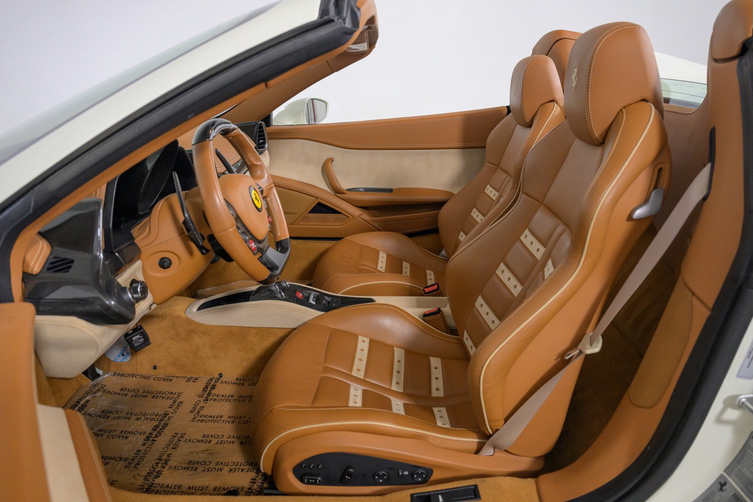 Certified 2015 Ferrari 458 Spider RWD image 29