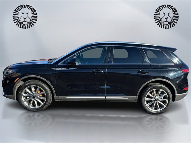 Used 2022 Lincoln Corsair Standard w/ Premium Package image 8