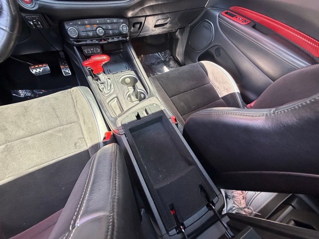 Used 2022 Dodge Durango SRT w/ Technology Group AWD/4WD image 30