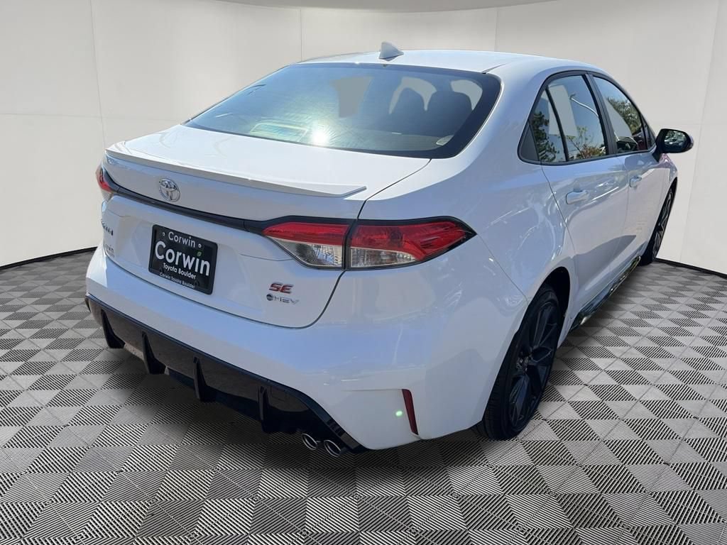Used 2026 Toyota Corolla SE FWD image 10