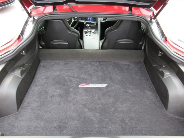 Used 2016 Chevrolet Corvette Z06 w/ Battery Protection Package image 31