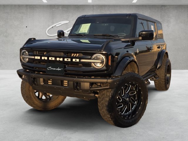 Used 2023 Ford Bronco Outer Banks AWD/4WD image 1