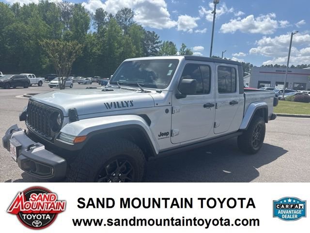 Used 2024 Jeep Gladiator Sport AWD/4WD image 6