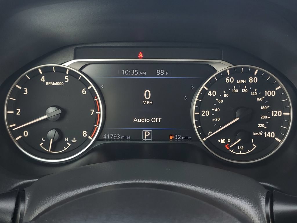 Used 2025 Nissan Altima 2.5 SV FWD image 21