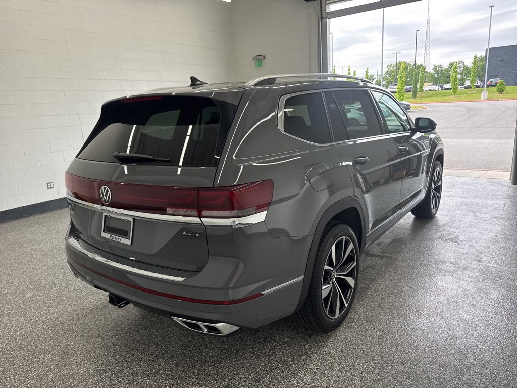 New 2026 Volkswagen Atlas SEL Premium R-Line AWD/4WD image 4