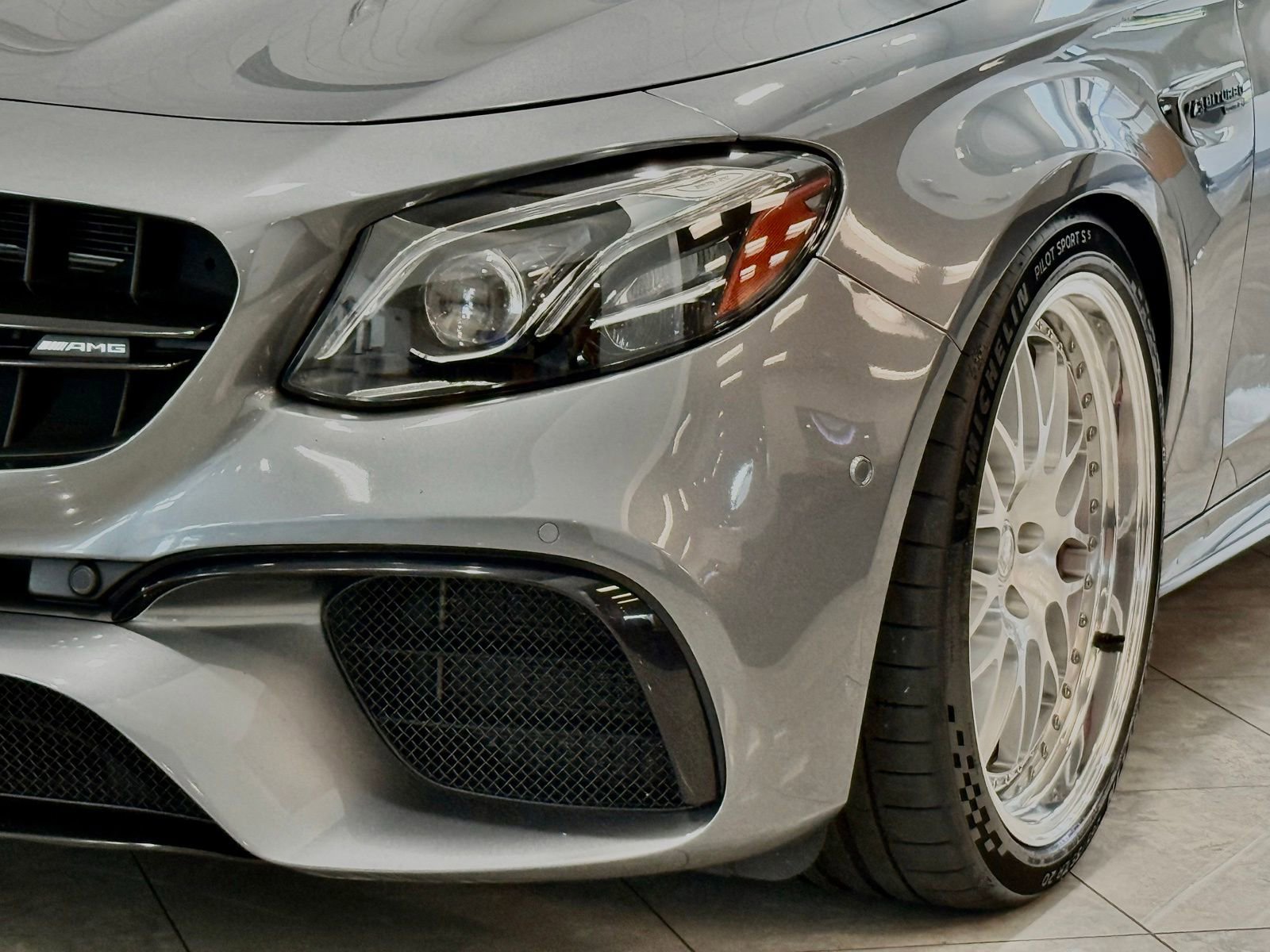 Used 2018 Mercedes-Benz E 63 AMG S image 3