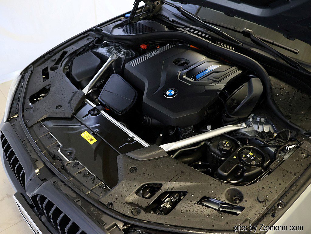 Certified 2023 BMW 530e xDrive w/ Premium Package image 40