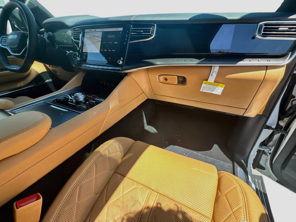 New 2026 Jeep Grand Wagoneer Summit AWD/4WD image 33