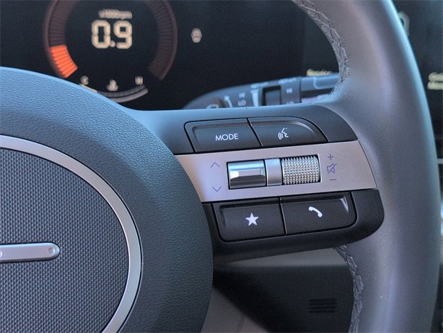 Used 2024 Hyundai Kona SEL image 25