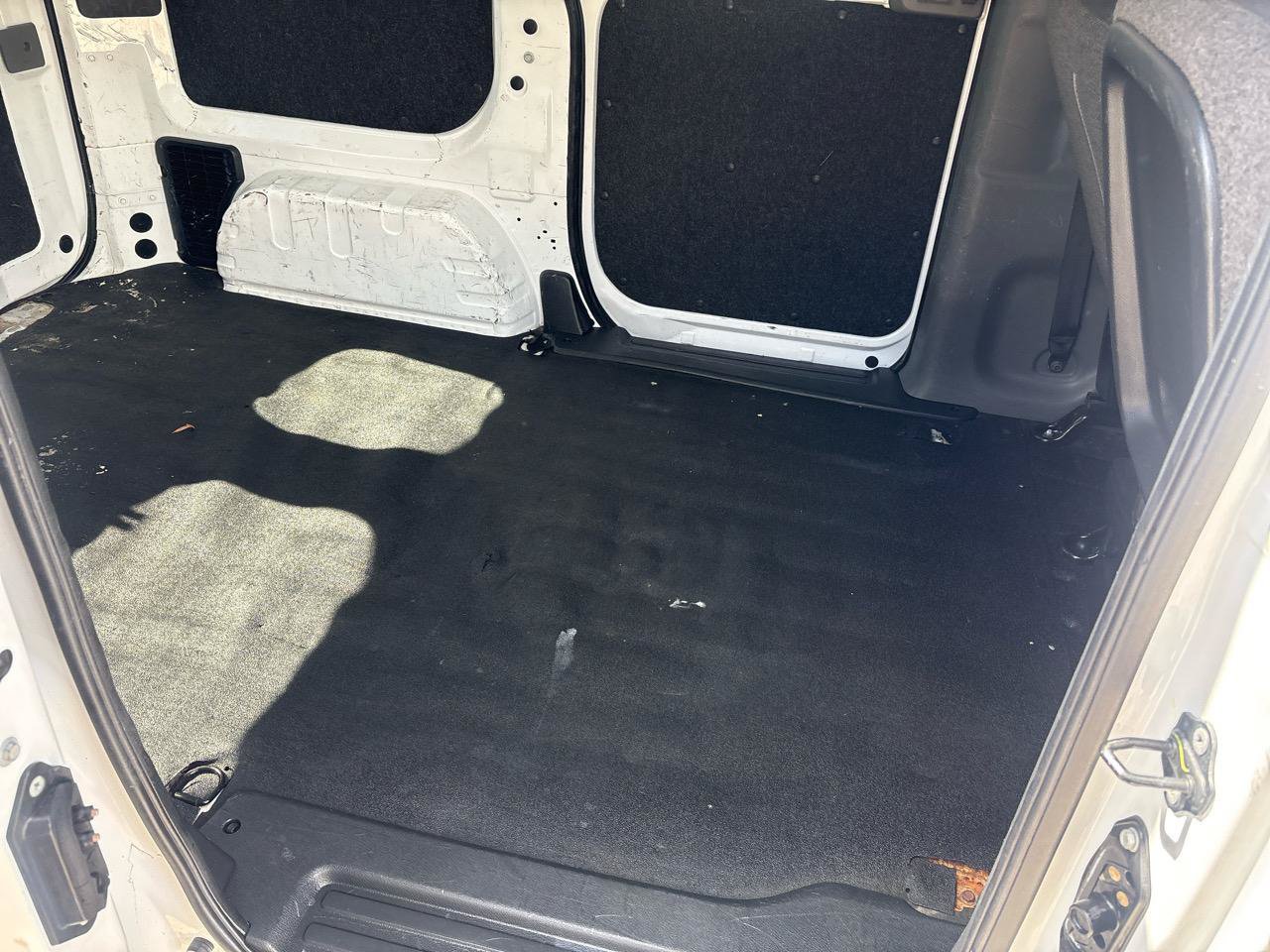 Used 2016 Nissan NV200 SV w/ Back Door Glass Package FWD image 14