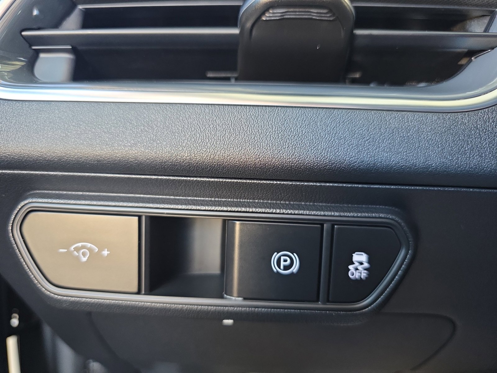 Certified 2025 Kia K4 EX image 24