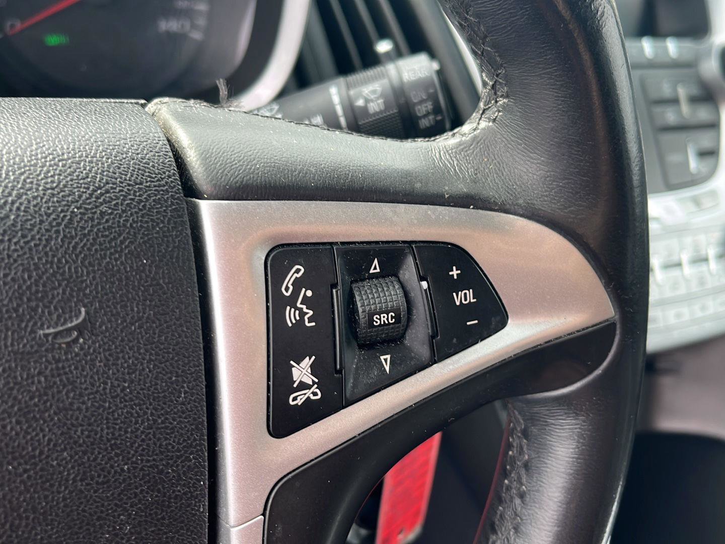 Used 2012 Chevrolet Equinox LT image 12