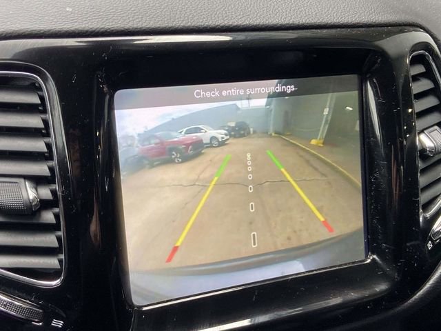 Used 2019 Jeep Compass Limited image 25