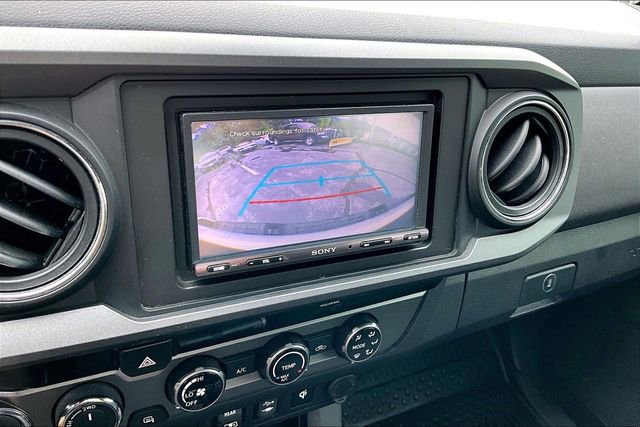 Used 2018 Toyota Tacoma TRD Sport w/ Technology Package AWD/4WD image 20