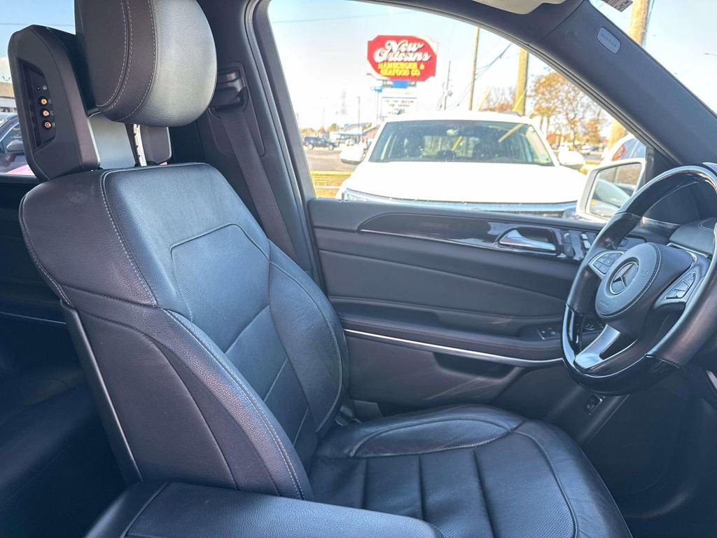 Used 2017 Mercedes-Benz GLS 550 4MATIC image 15