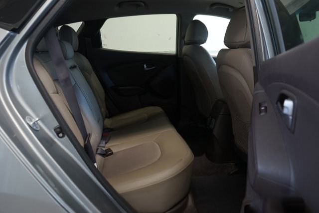 Used 2015 Hyundai Tucson SE AWD/4WD image 31