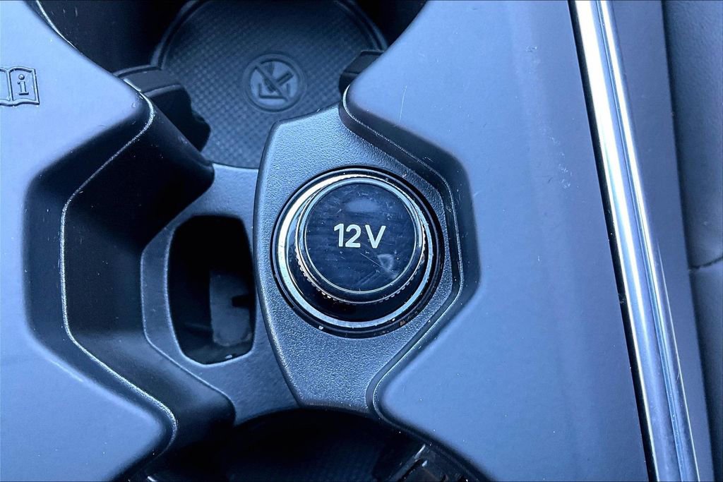 Used 2024 Audi A6 Premium Plus image 15