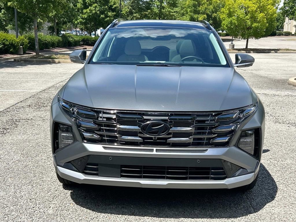New 2025 Hyundai Tucson Limited FWD image 2