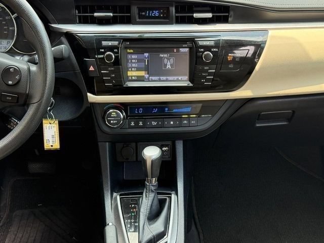 Used 2014 Toyota Corolla LE FWD image 13