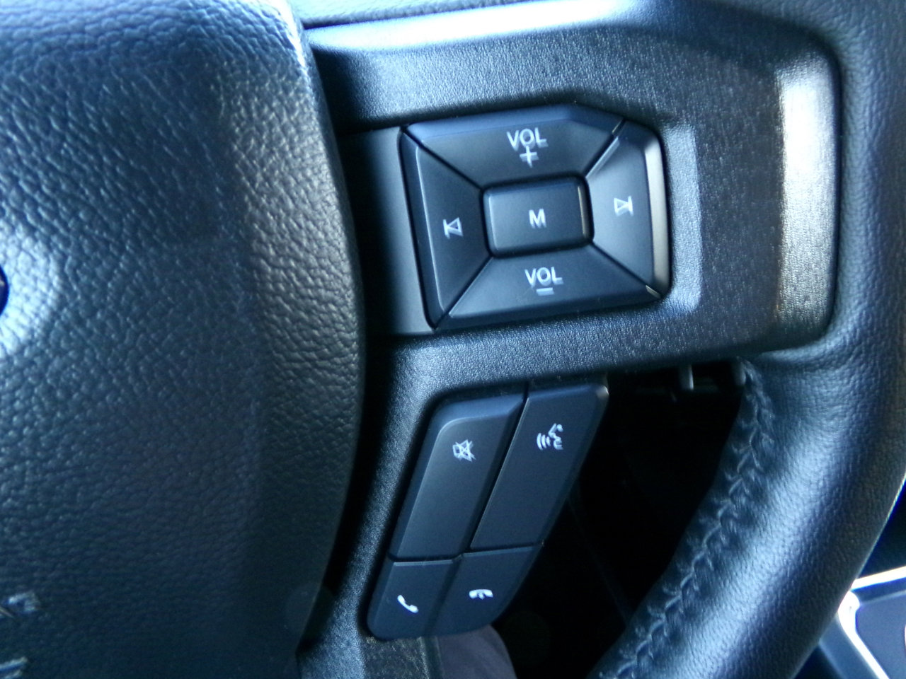 Used 2021 Ford Expedition XL image 17